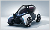 TOYOTA i-TRIL